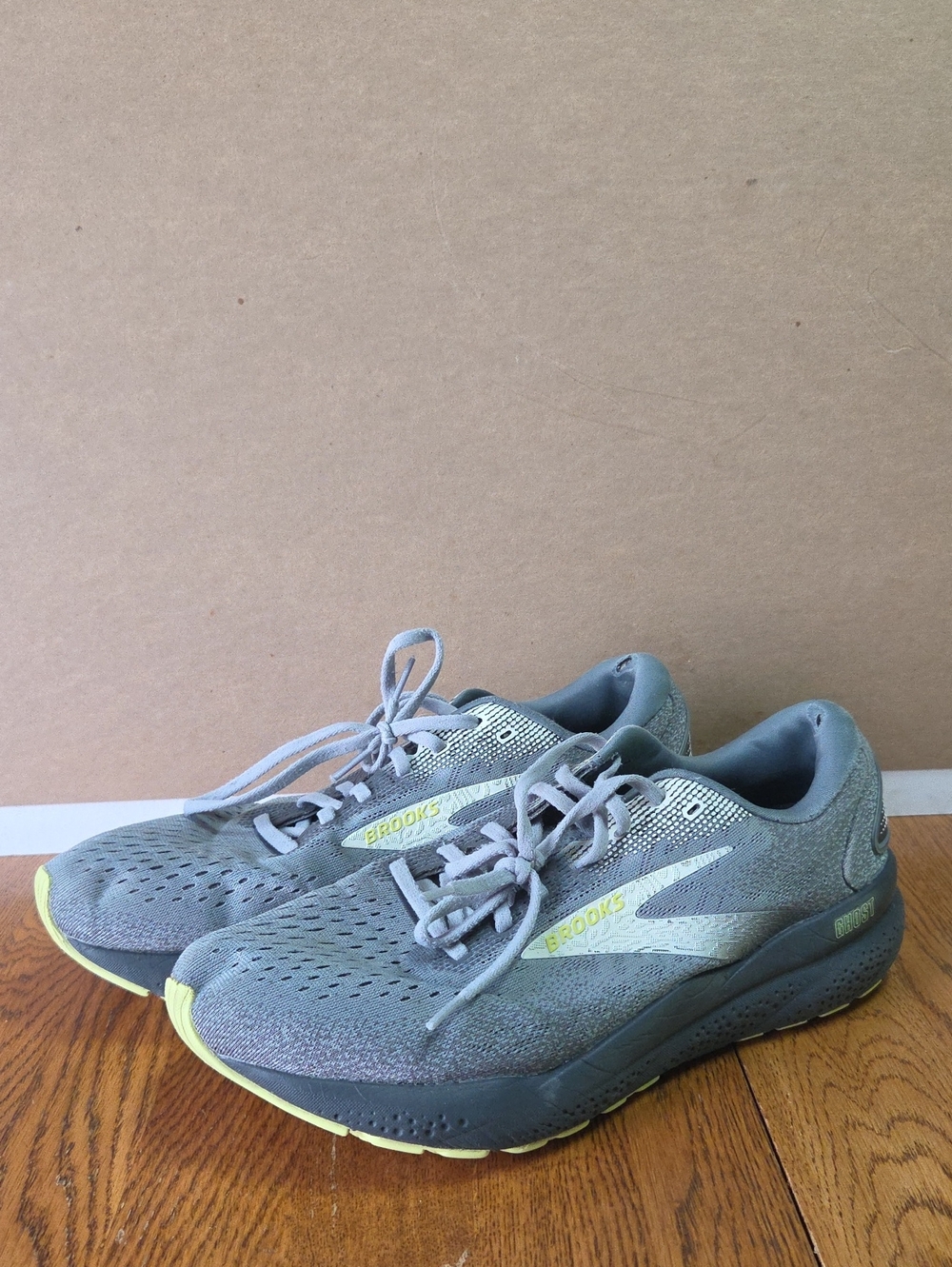 Brooks Gray Running Shoes with Yellow Accent